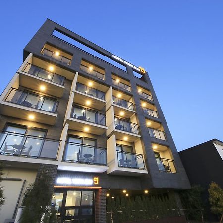 Hotel Yeon Seogwipo Dış mekan fotoğraf