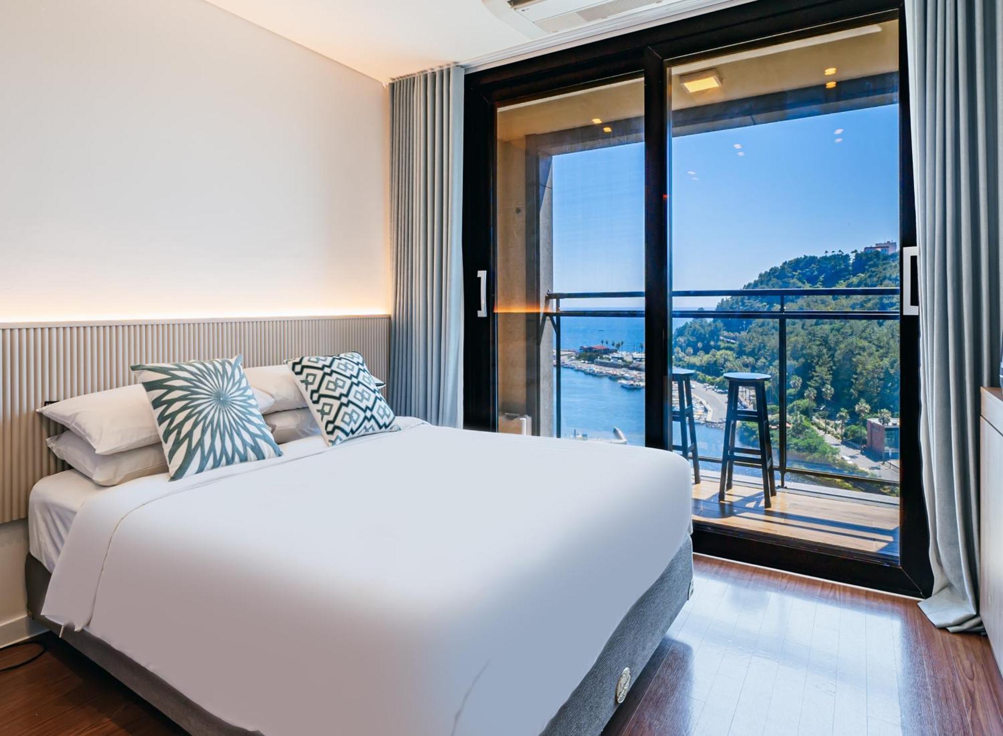 Hotel Yeon Seogwipo Dış mekan fotoğraf
