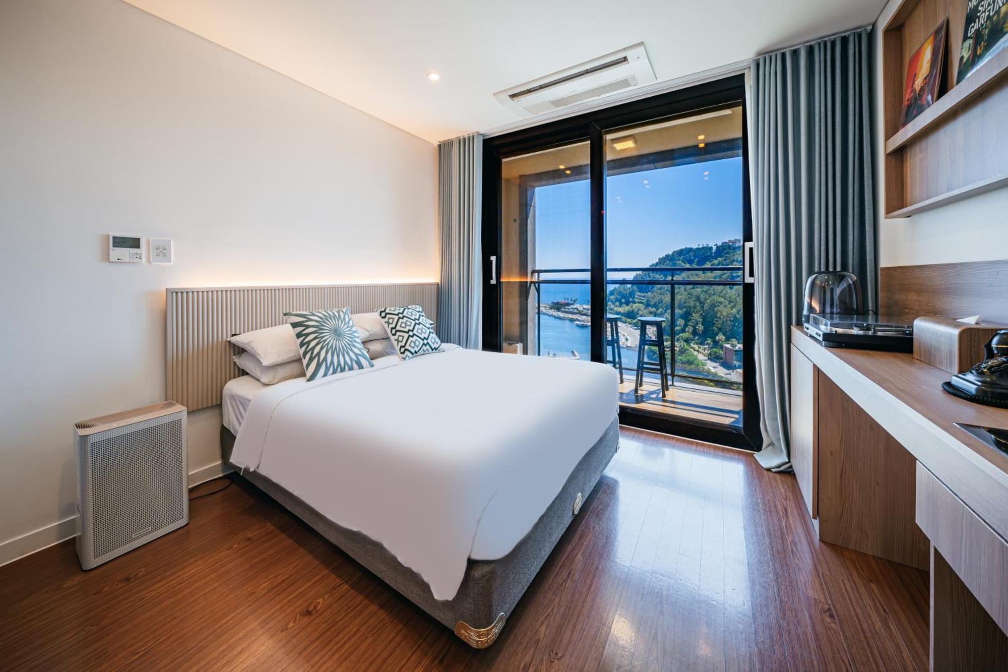 Hotel Yeon Seogwipo Dış mekan fotoğraf